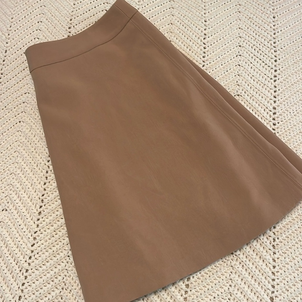 Loft camel soft skirt
